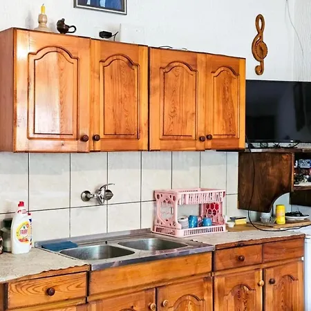 Kuca Za Odmor Karaklic 公寓 *